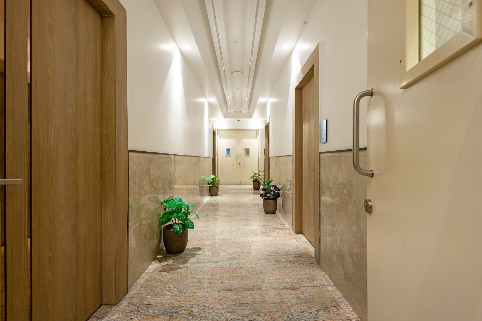 Guest corridor at Dahabi Era Mahipalpur