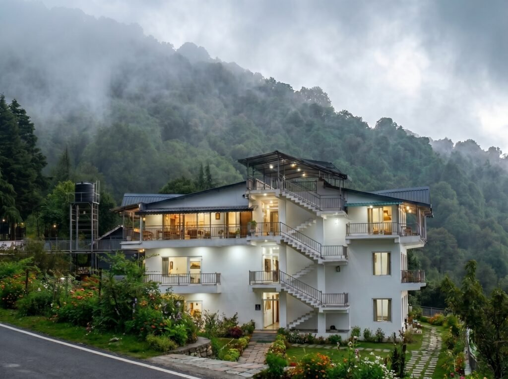 Dahabi Divine Himalayan Resort